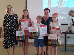 Sukcesy w konkursach literackich i plastycznych (2)